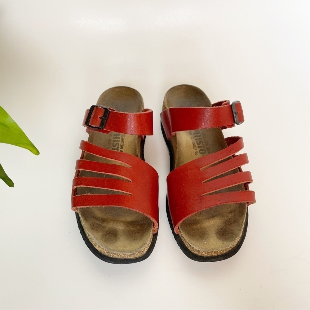 Mephisto Red Leather assymetrical cut-out sandals 35